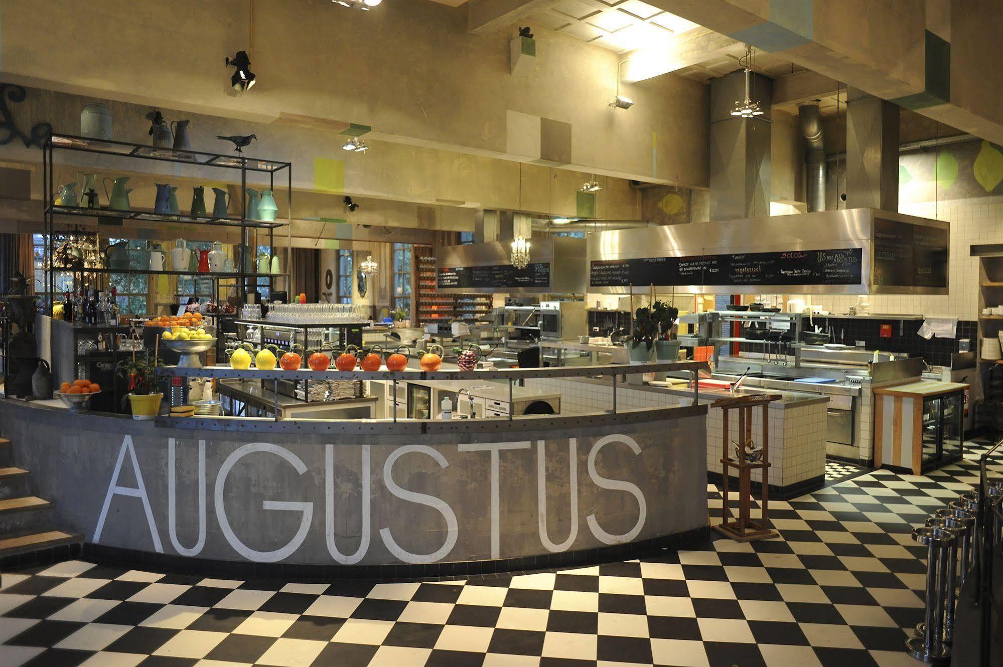 Augustus 4*