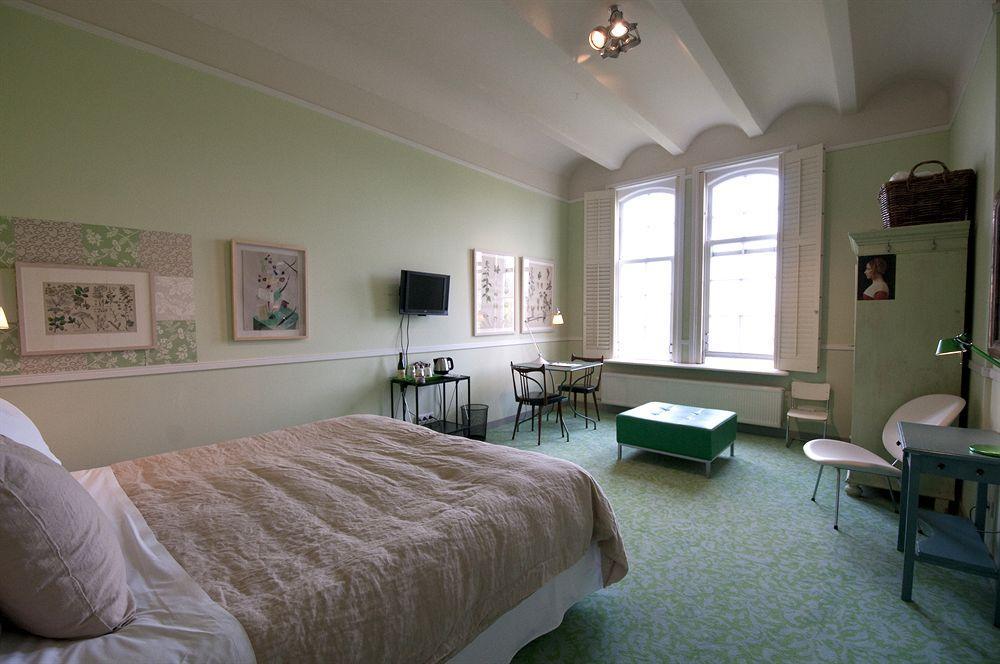 Augustus Hotel 4*